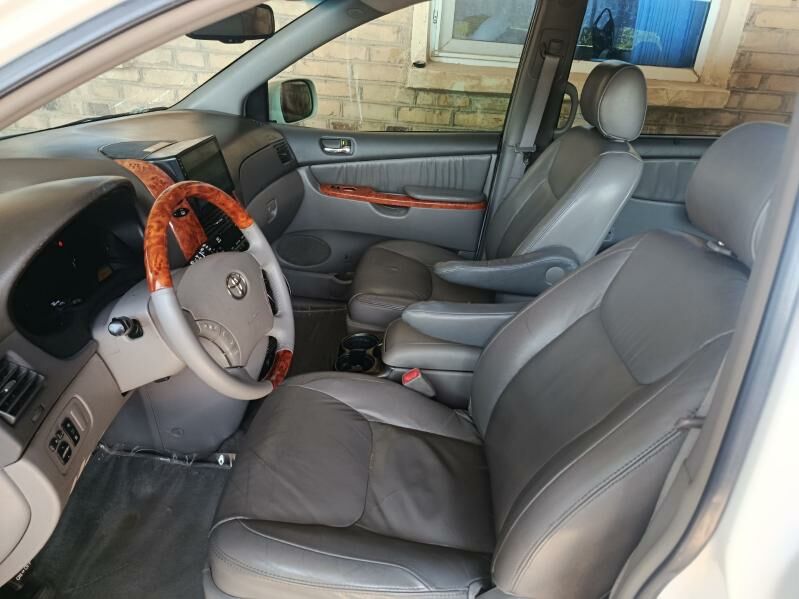 Toyota Sienna 2008 - 280 000 TMT - Kerki - img 3