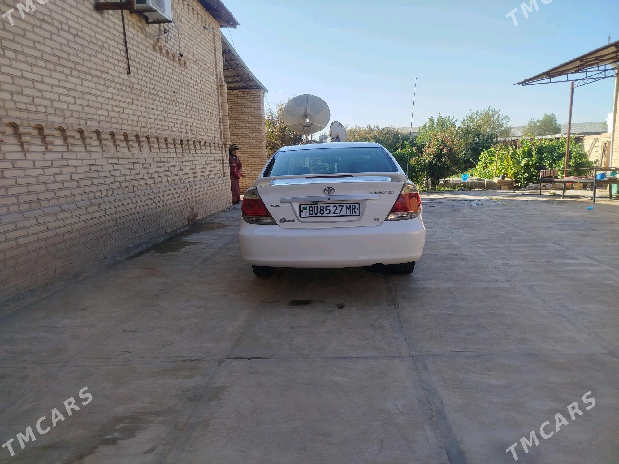 Toyota Camry 2004 - 190 000 TMT - Baýramaly - img 6
