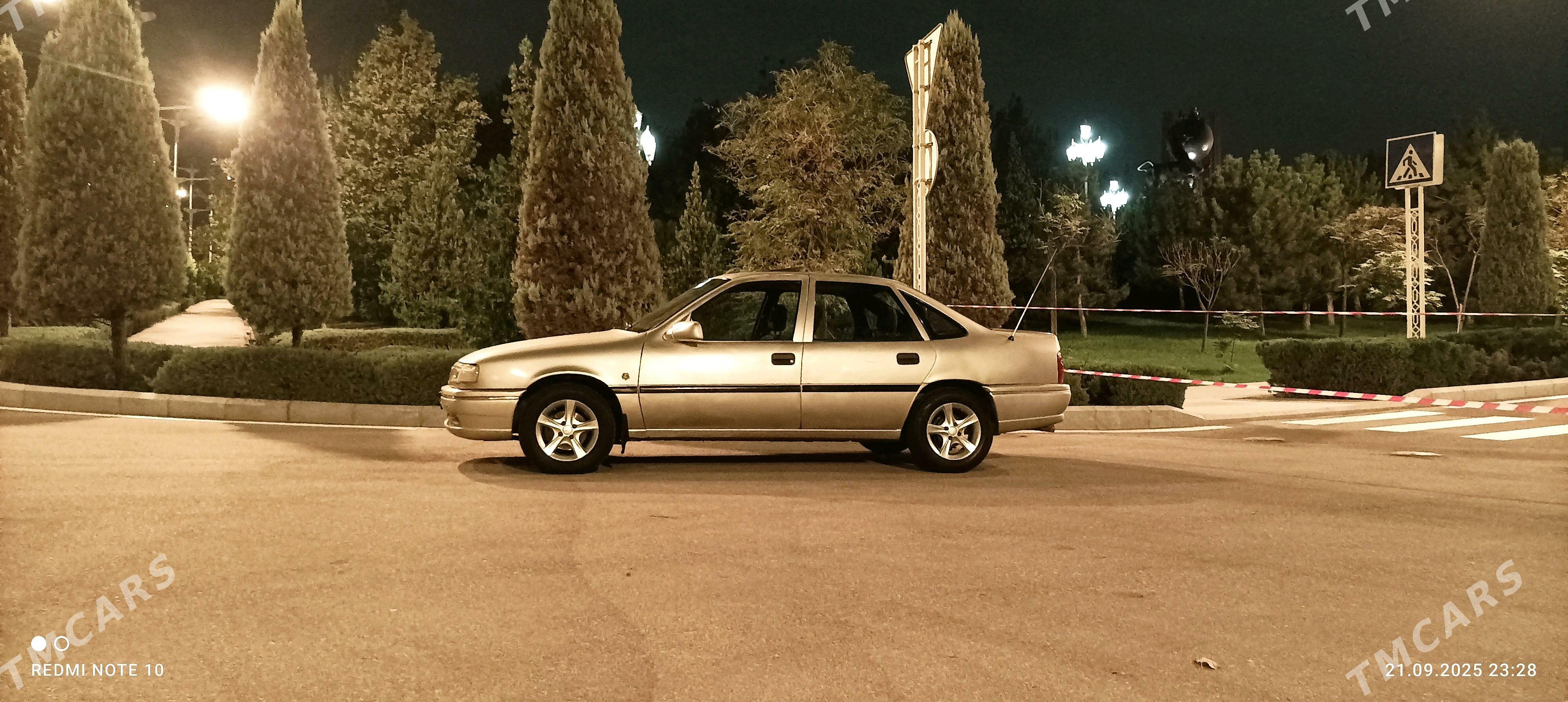 Opel Vectra 1994 - 40 000 TMT - Ак-Бугдайский этрап - img 3