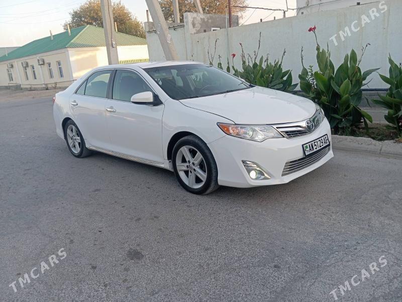 Toyota Camry 2012 - 210 000 TMT - Бузмеин - img 6