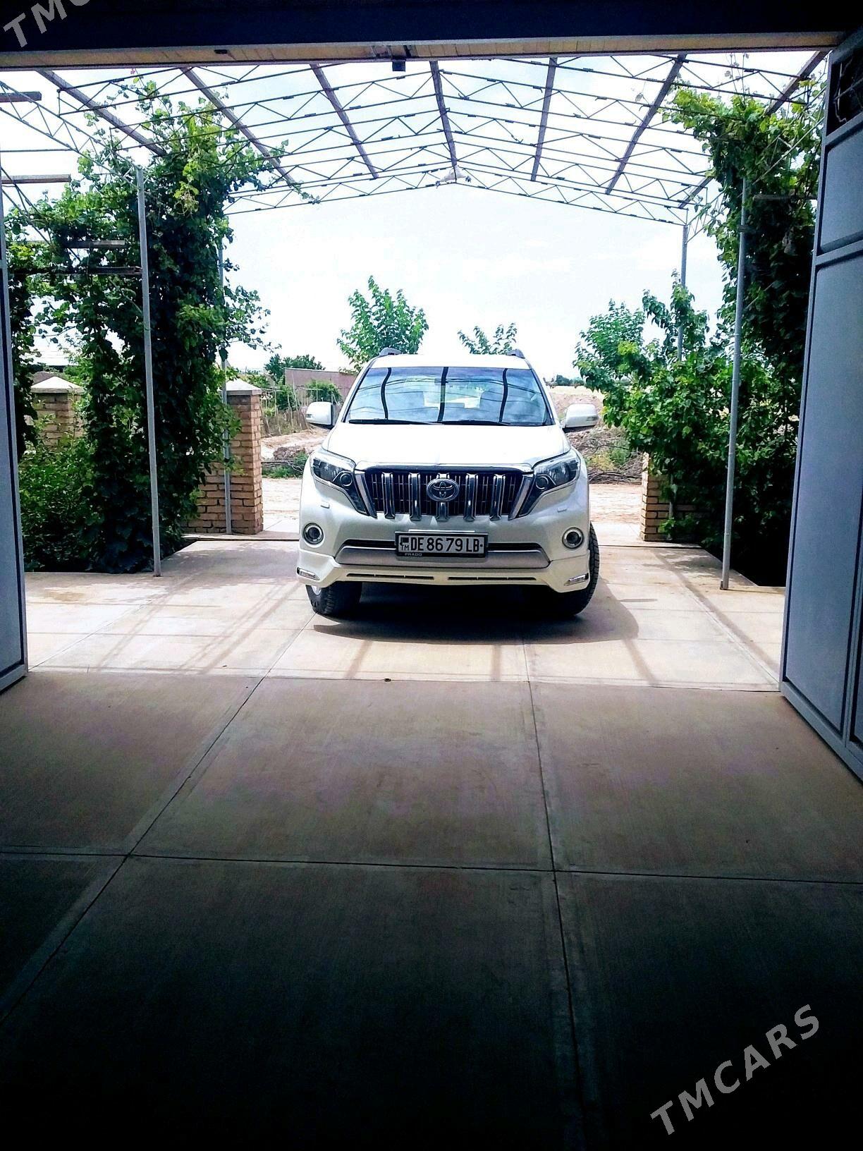 Toyota Land Cruiser Prado 2015 - 600 000 TMT - Халач - img 3