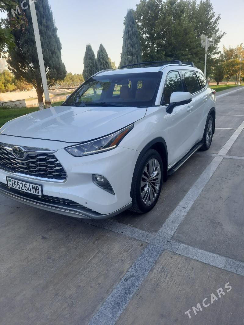 Toyota Highlander 2022 - 640 000 TMT - Мары - img 3