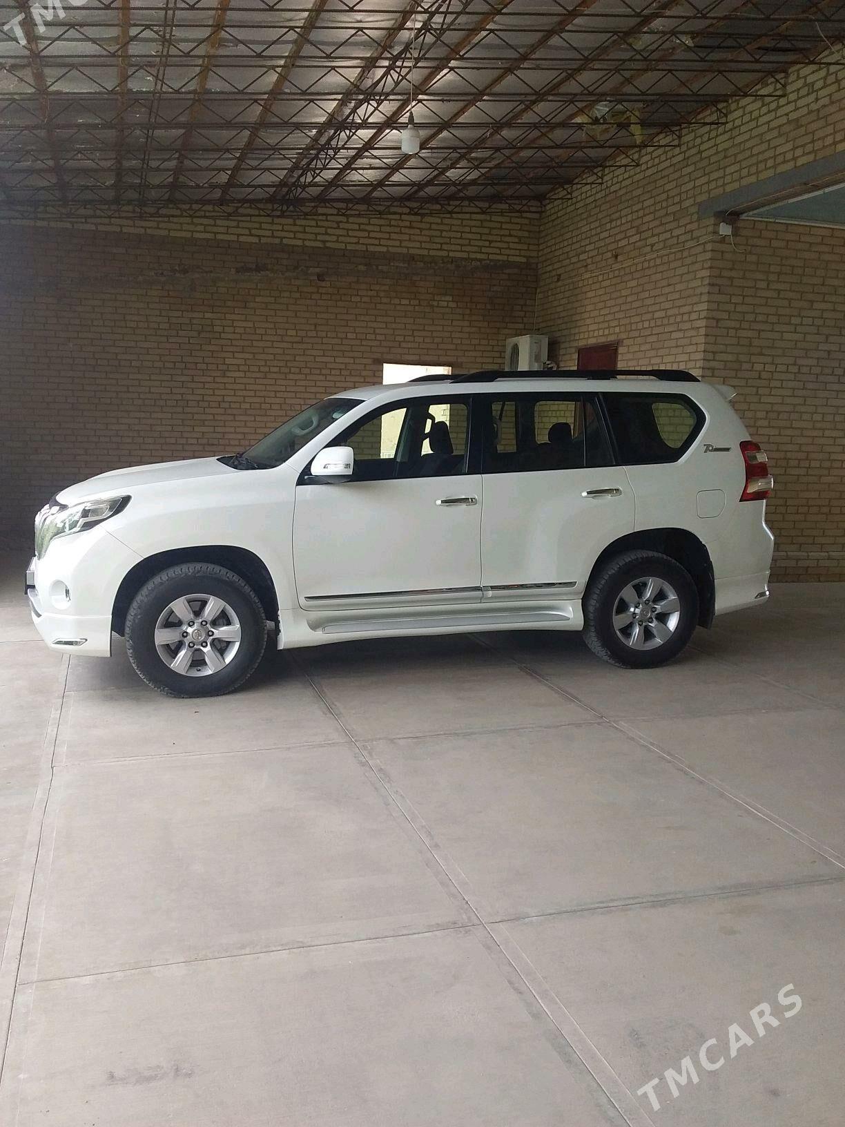 Toyota Land Cruiser Prado 2015 - 600 000 TMT - Халач - img 5