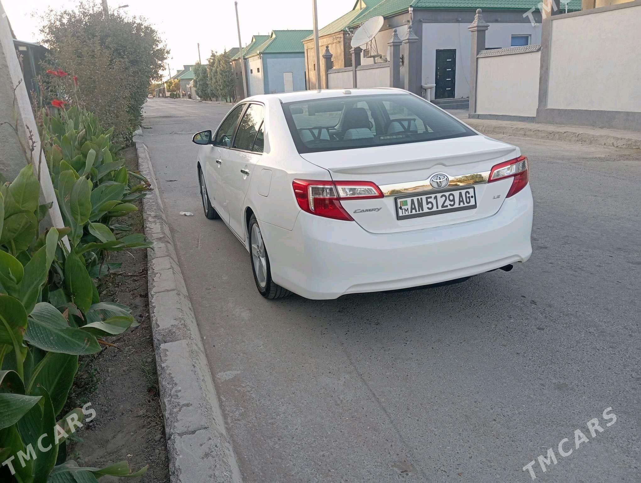 Toyota Camry 2012 - 210 000 TMT - Бузмеин - img 7