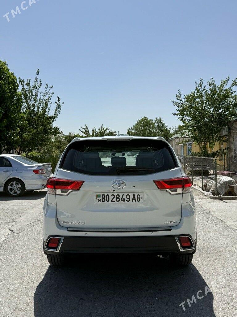 Toyota Highlander 2019 - 400 000 TMT - Ашхабад - img 4