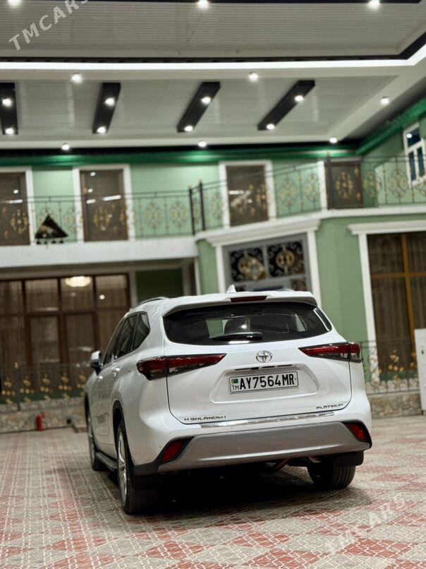 Toyota Highlander 2023 - 650 000 TMT - Мары - img 8