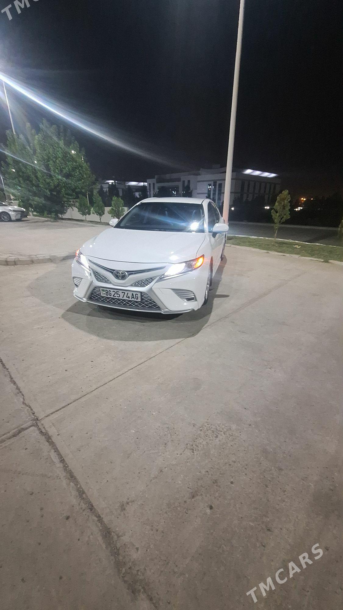 Toyota Camry 2018 - 285 000 TMT - Aşgabat - img 3