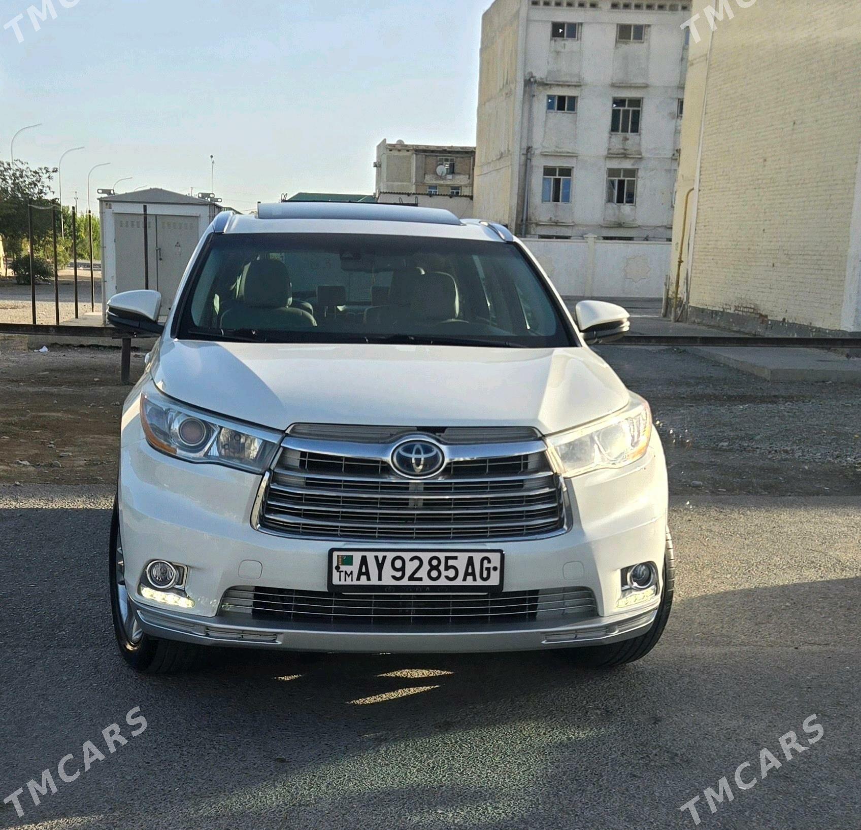 Toyota Highlander 2016 - 430 000 TMT - Büzmeýin GRES - img 3