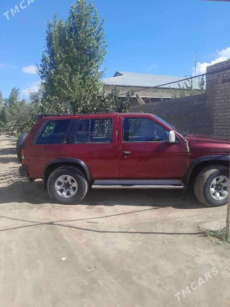 Nissan Pathfinder 1995 - 35 000 TMT - Gurbansoltan Eje - img 4