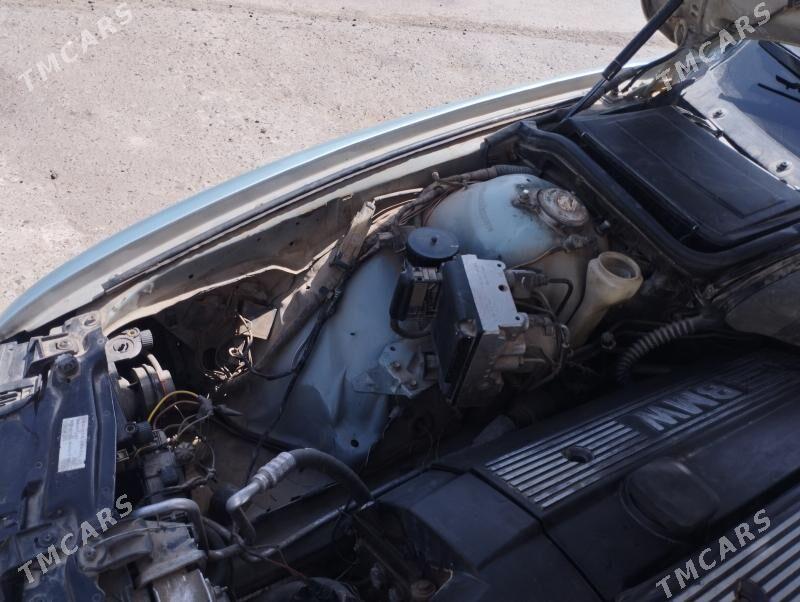 BMW E39 1997 - 75 000 TMT - Туркменабат - img 3
