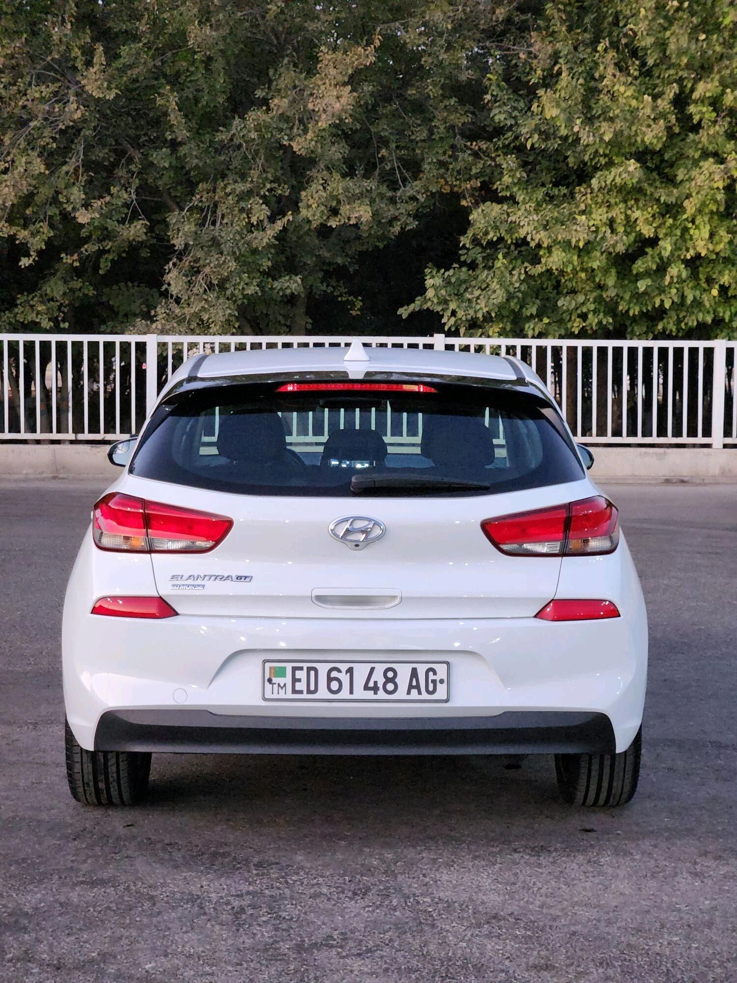 Hyundai Elantra 2020 - 220 000 TMT - Мир 5 - img 10
