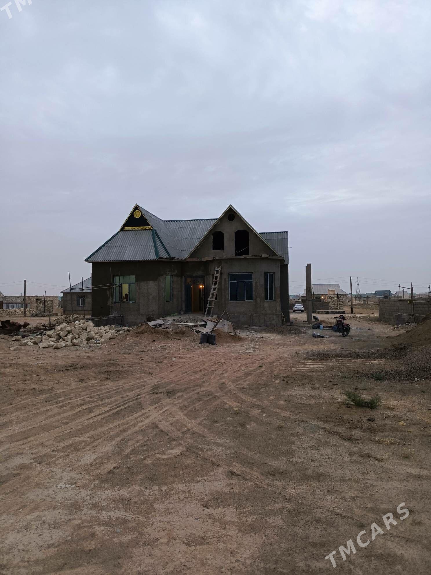 kwartira akdaş - Türkmenbaşy - img 1