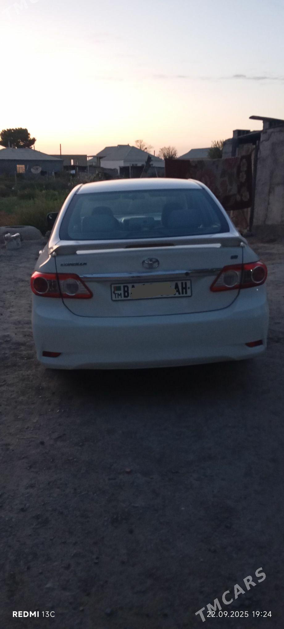 Toyota Corolla 2011 - 140 000 TMT - Гёкдепе - img 4