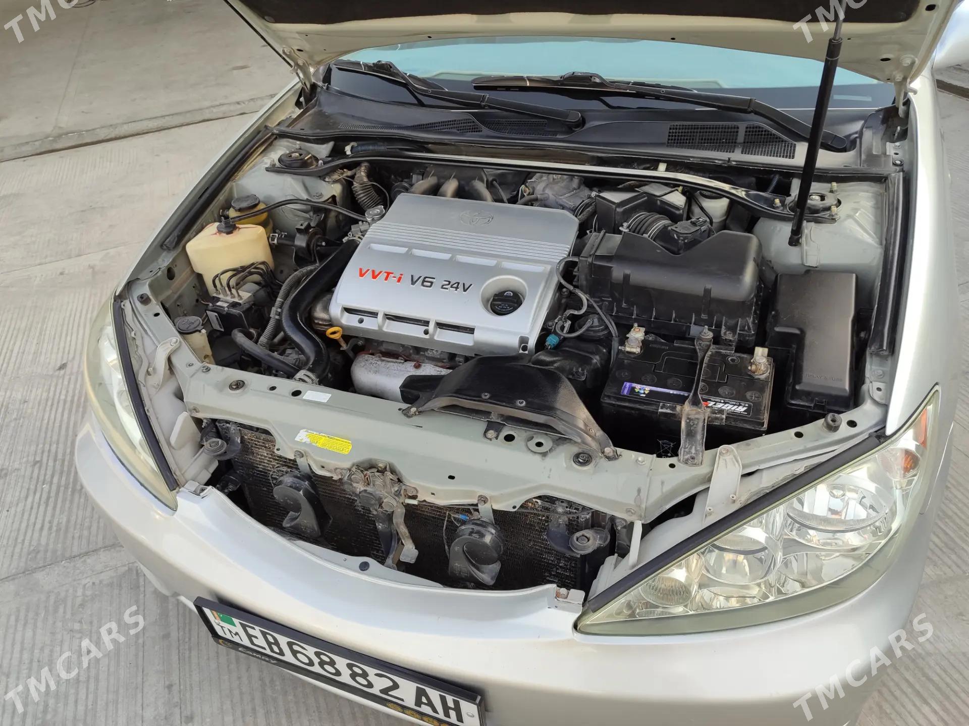 Toyota Camry 2005 - 215 000 TMT - Sarahs - img 5