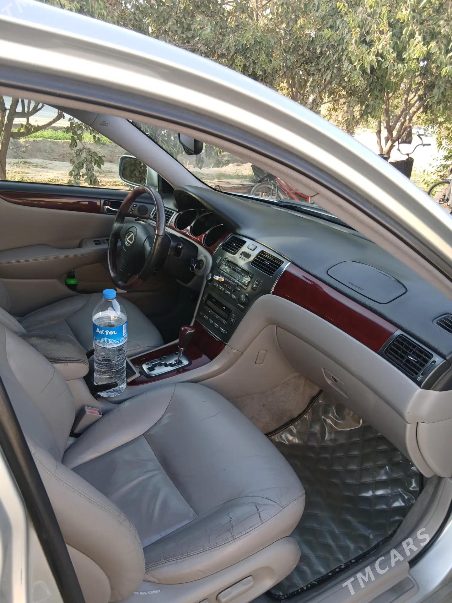 Lexus ES 300 2002 - 180 000 TMT - Халач - img 2