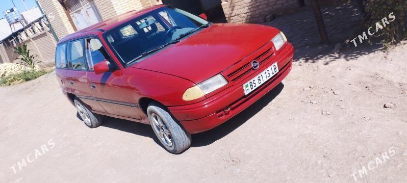 Opel Astra 1992 - 25 000 TMT - Halaç - img 4