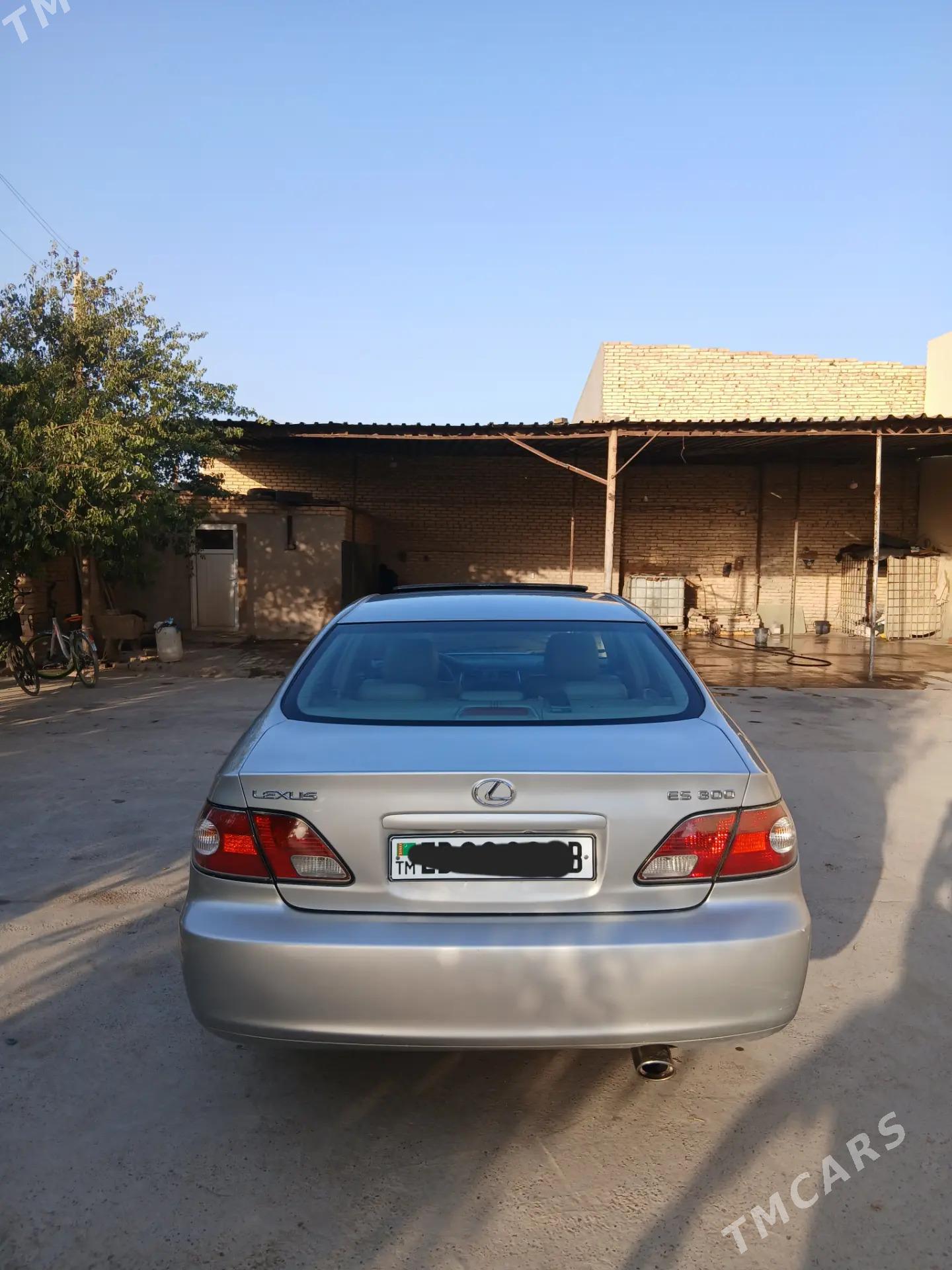 Lexus ES 300 2002 - 180 000 TMT - Халач - img 7