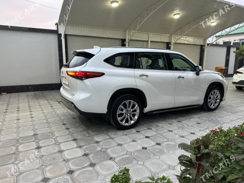 Toyota Highlander 2021 - 580 000 TMT - Мары - img 6