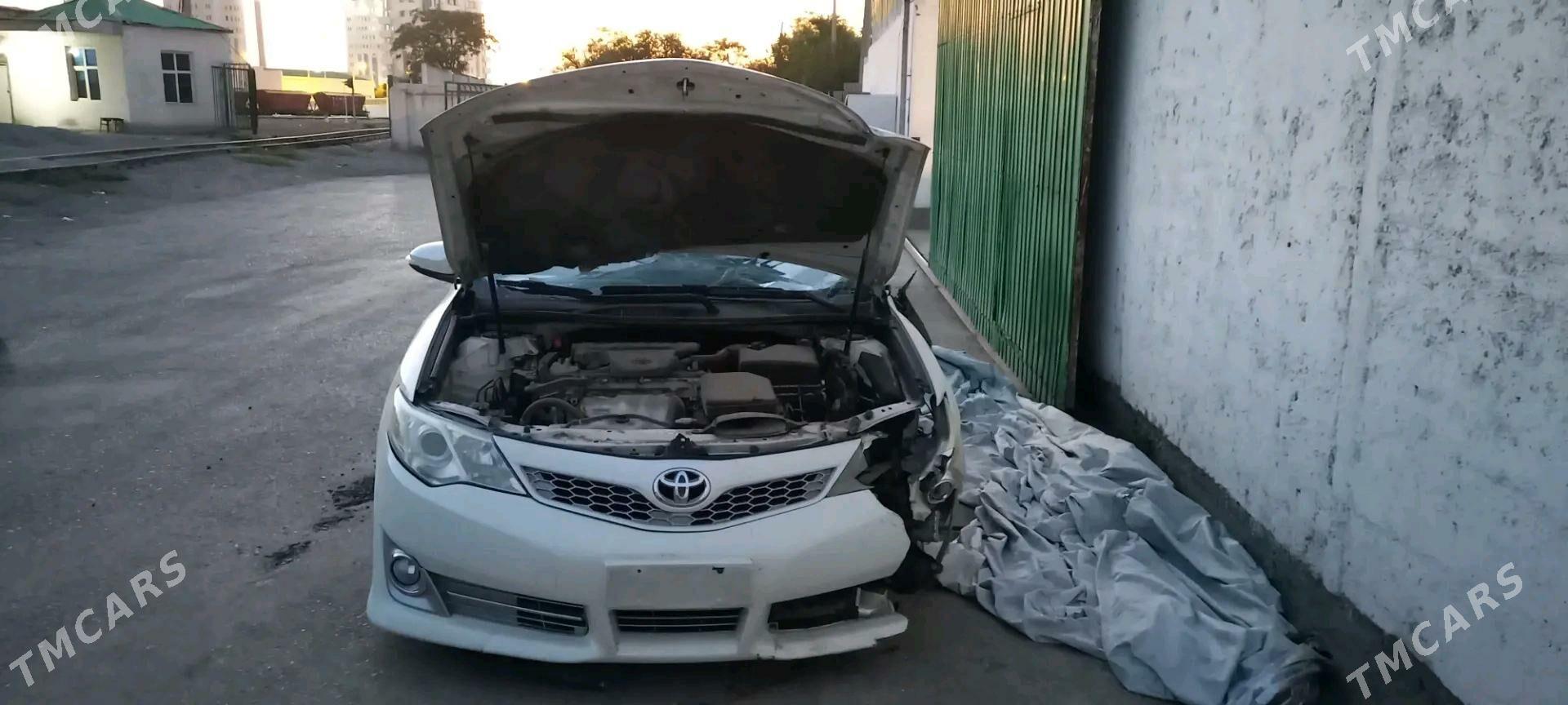 Toyota Camry 2012 - 170 000 TMT - Ашхабад - img 4