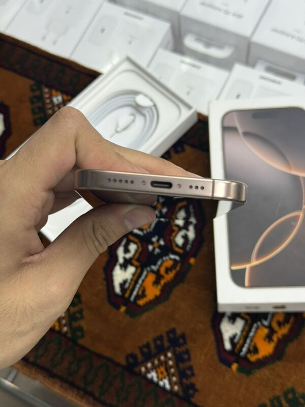 iPhone 16 pro 256gb zz/a - Торговый центр "15 лет Независимости" - img 3