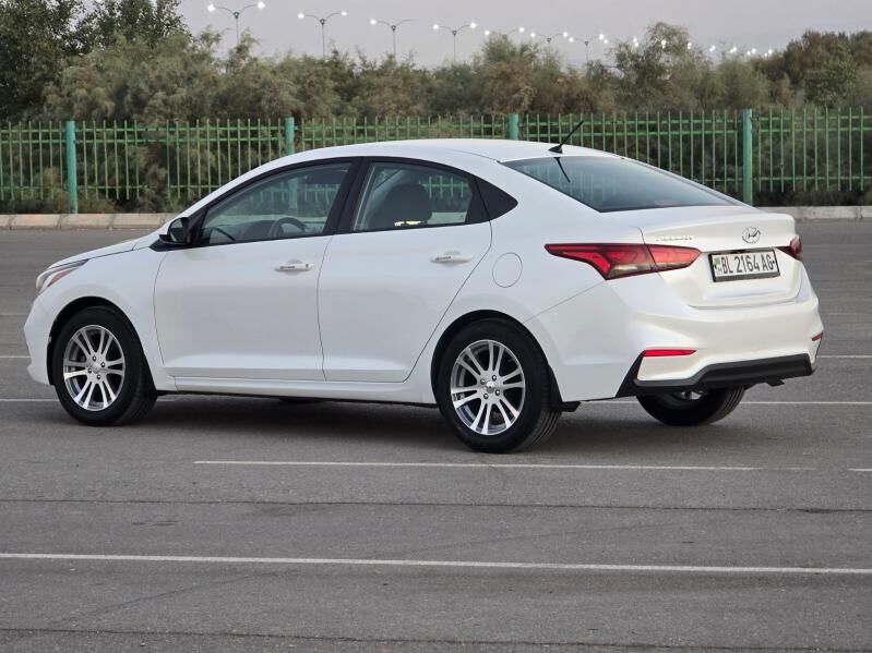 Hyundai Accent 2020 - 205 000 TMT - Ашхабад - img 9