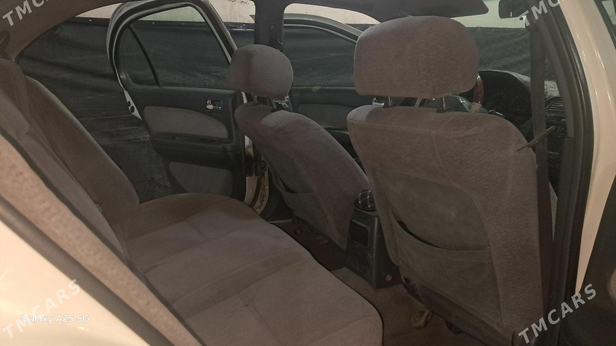 Nissan Maxima 1994 - 60 000 TMT - Дашогуз - img 4