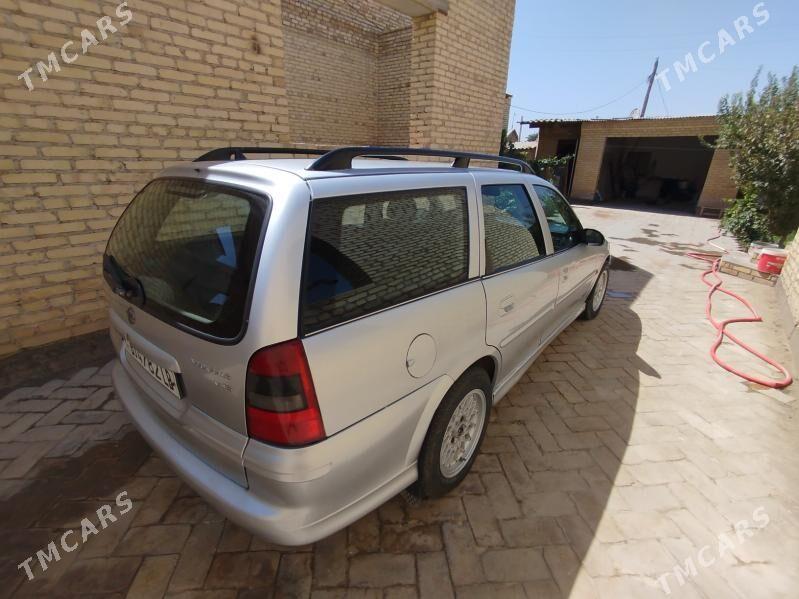 Opel Vectra 1999 - 52 000 TMT - Фарап - img 2