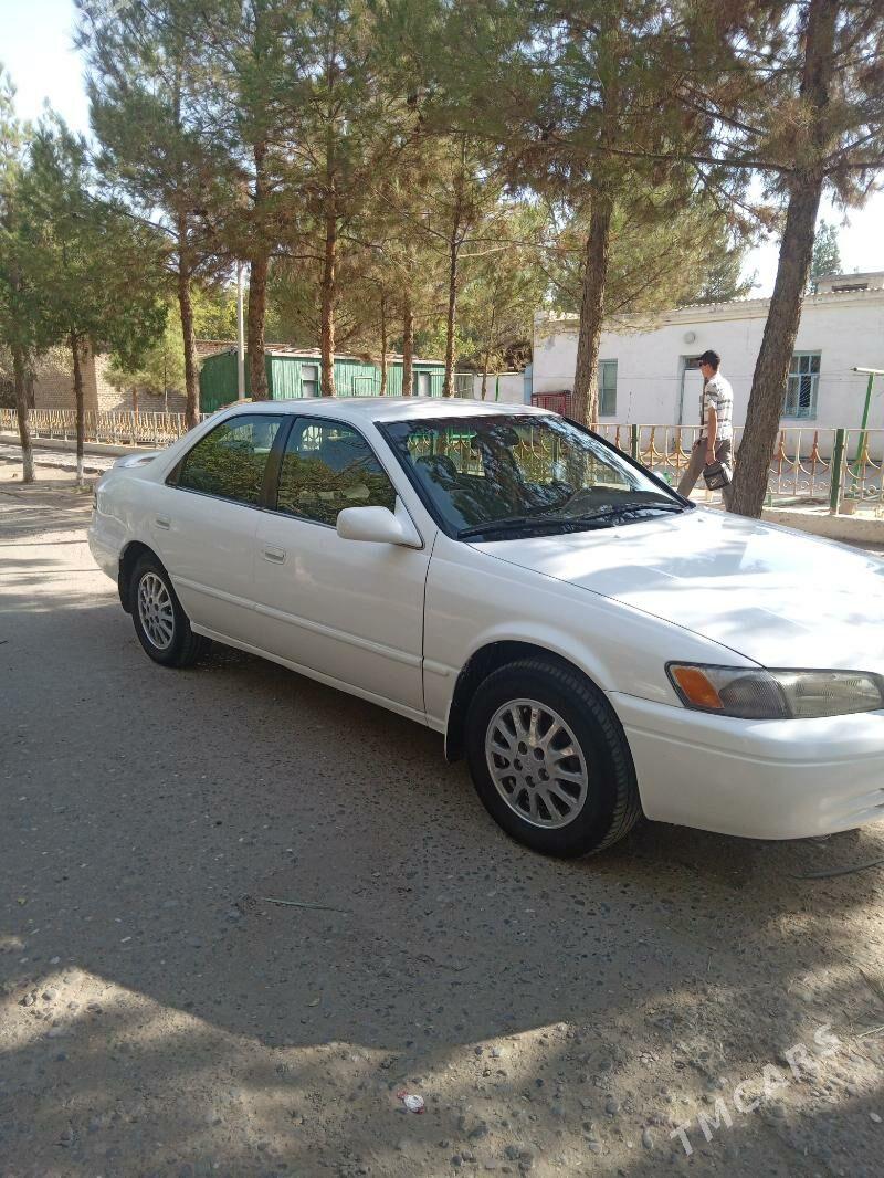 Toyota Camry 1997 - 120 000 TMT - Мары - img 2