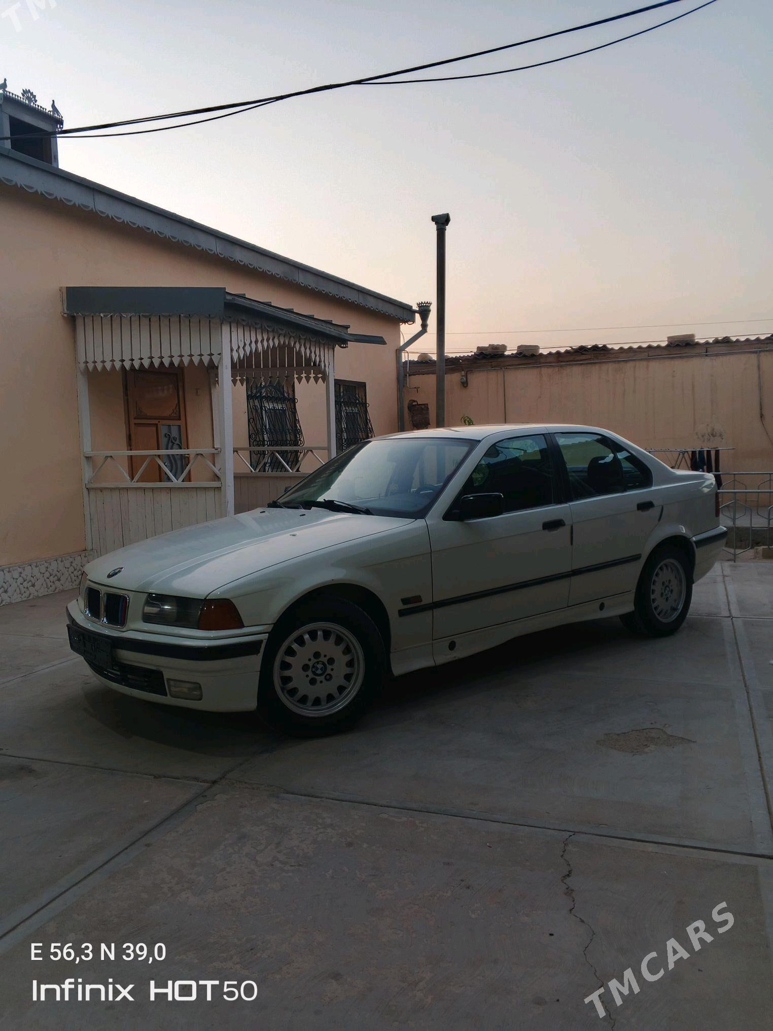 BMW 320 1992 - 40 000 TMT - Gyzylarbat - img 5