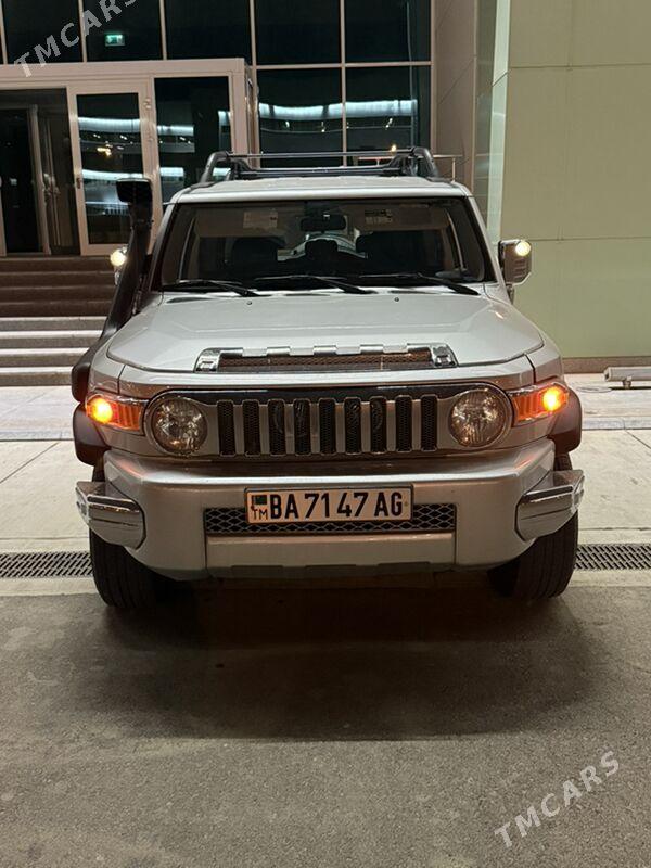 Toyota FJ Cruiser 2008 - 333 000 TMT - Ашхабад - img 2
