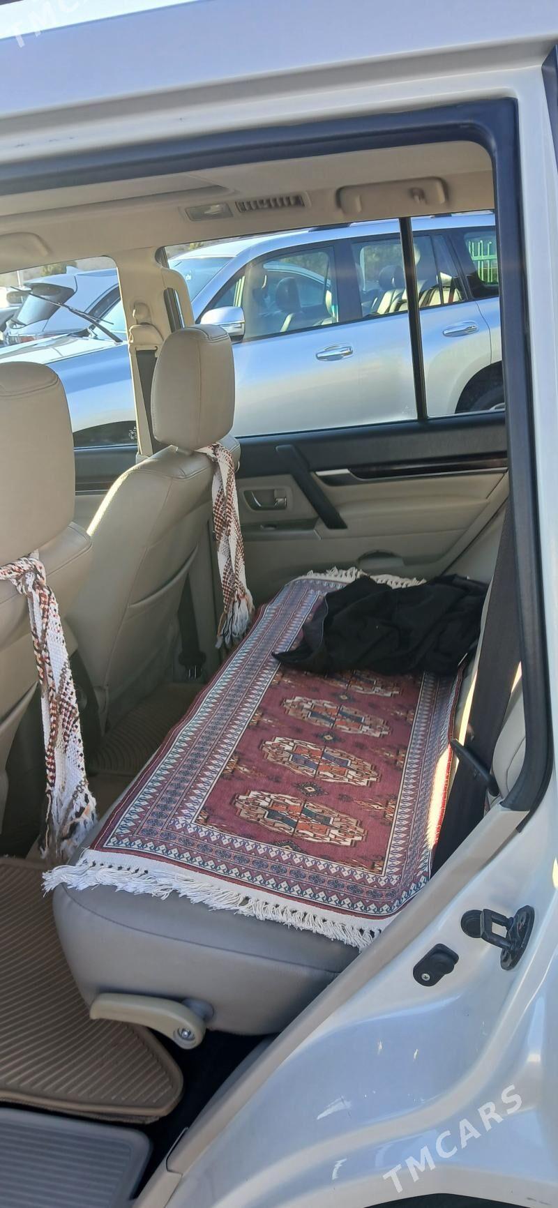 Mitsubishi Pajero 2012 - 265 000 TMT - Türkmenbaşy - img 3