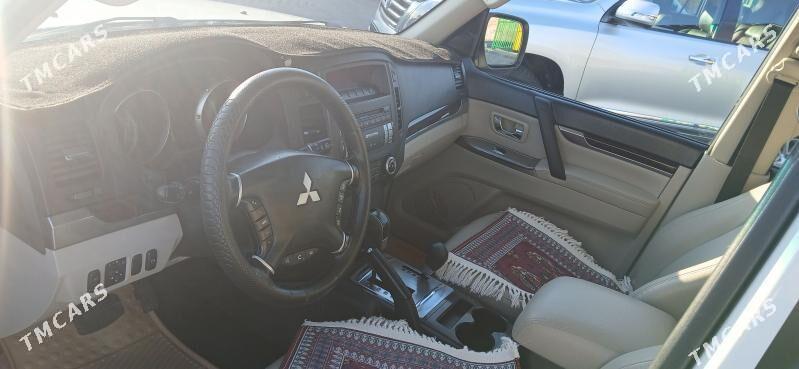 Mitsubishi Pajero 2012 - 265 000 TMT - Türkmenbaşy - img 5