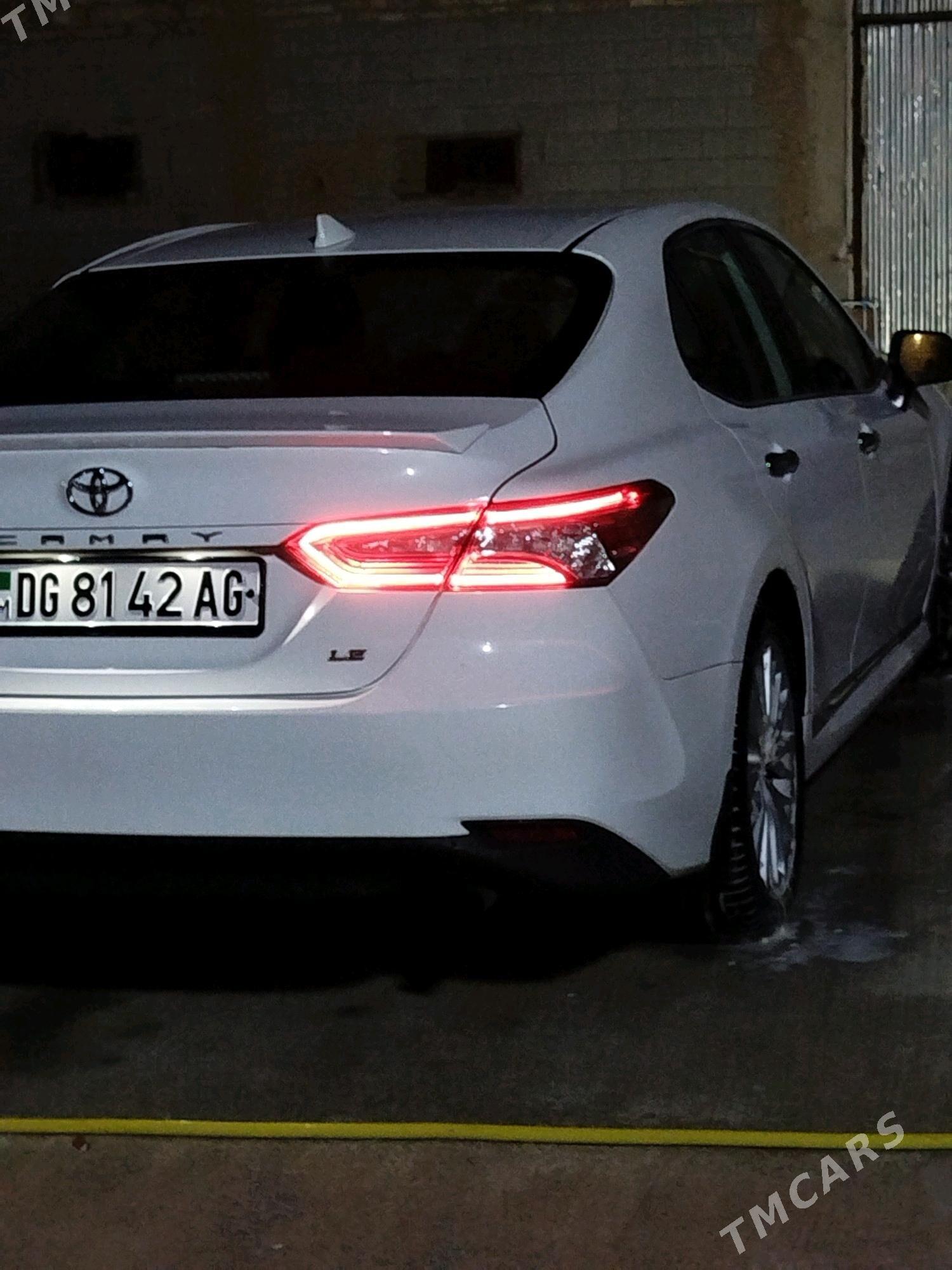 Toyota Camry 2019 - 320 000 TMT - Ашхабад - img 6