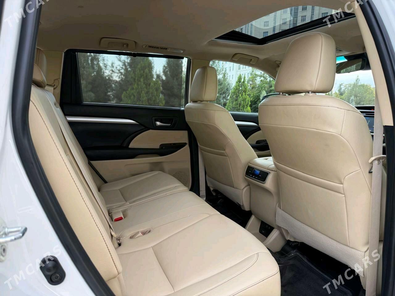 Toyota Highlander 2019 - 528 000 TMT - Aşgabat - img 8
