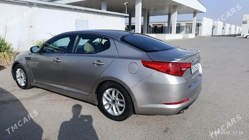 Kia Optima 2011 - 150 000 TMT - Kaka - img 2