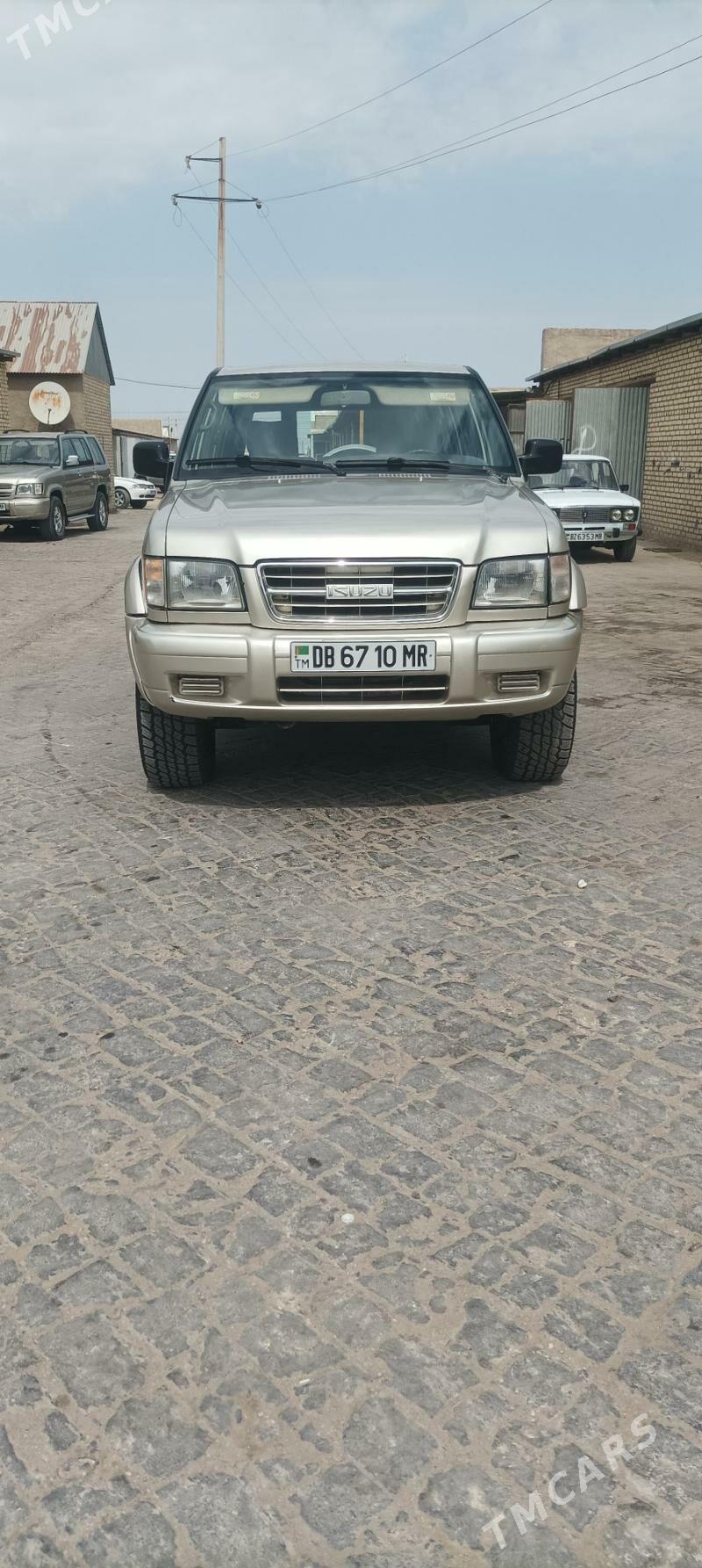 Isuzu Trooper 1999 - 100 000 TMT - Байрамали - img 3