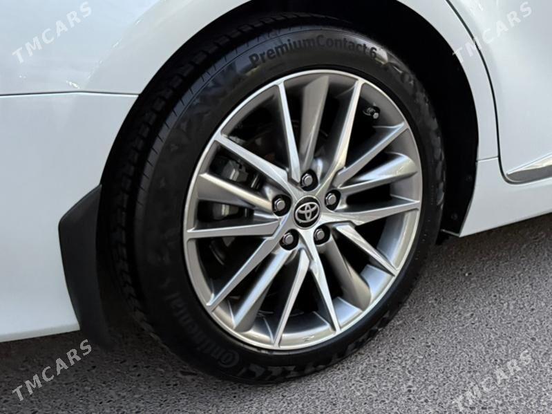 Toyota Camry 2021 - 585 000 TMT - Aşgabat - img 1
