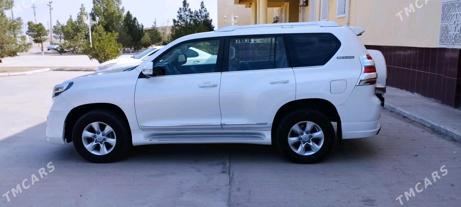 Toyota Land Cruiser Prado 2011 - 520 000 TMT - Эсенгулы - img 6