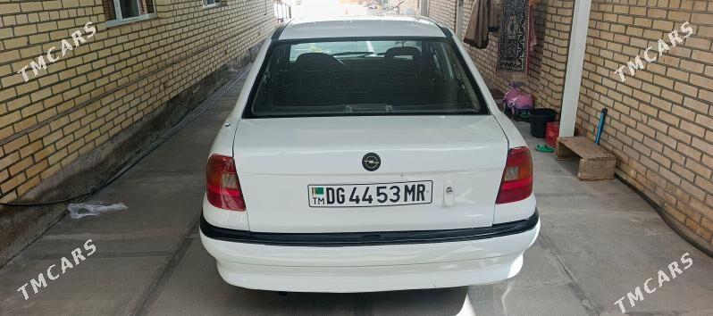Opel Astra 1992 - 40 000 TMT - Байрамали - img 4