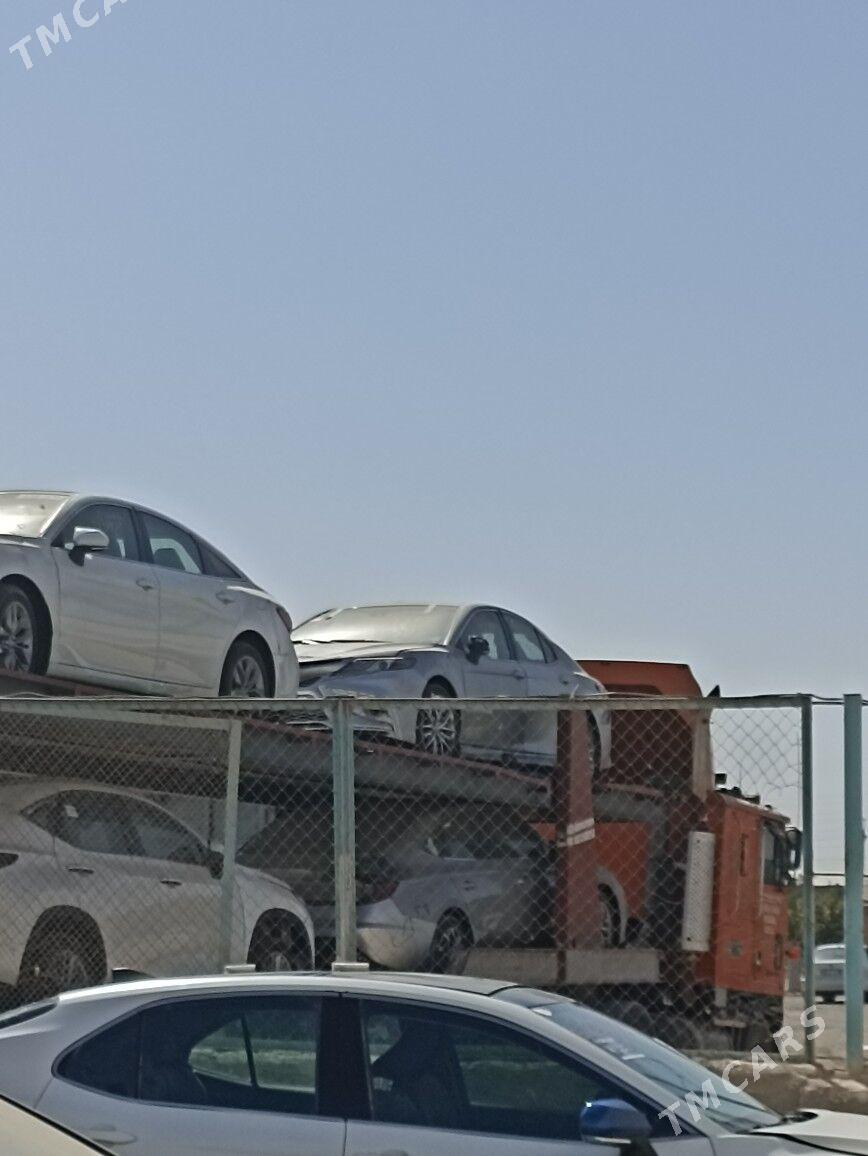 Toyota Camry 2022 - 231 000 TMT - Мары - img 2