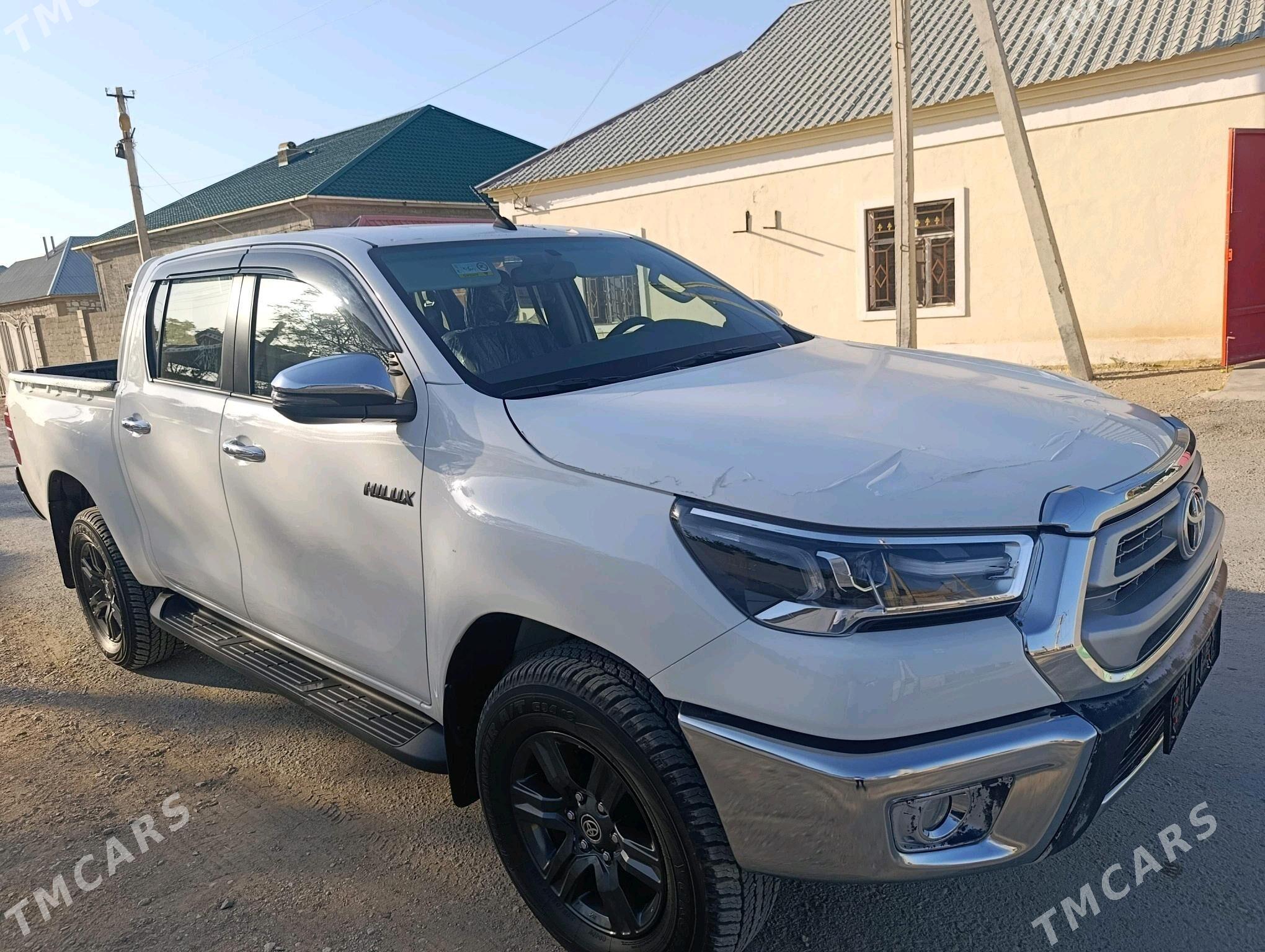 Toyota Hilux 2025 - 699 000 TMT - Балканабат - img 7
