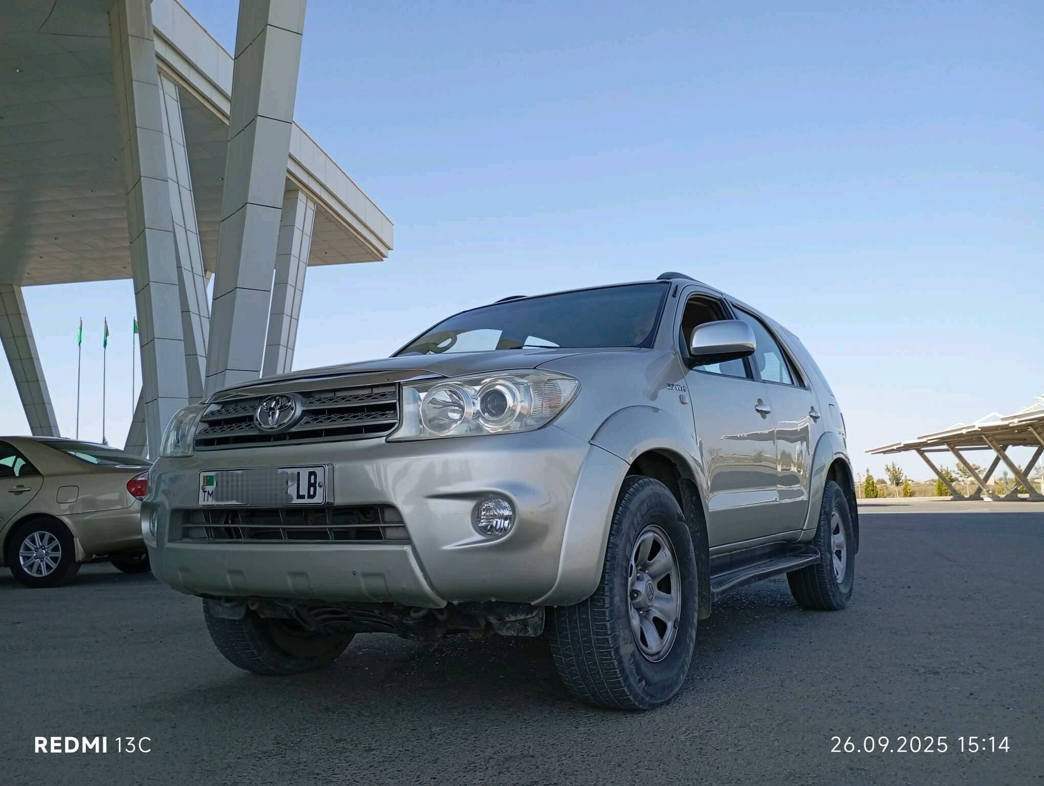Toyota Fortuner 2010 - 300 000 TMT - Türkmenabat - img 2
