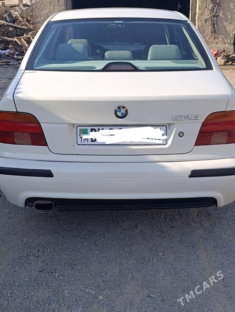 BMW 525 1999 - 75 000 TMT - Bäherden - img 2