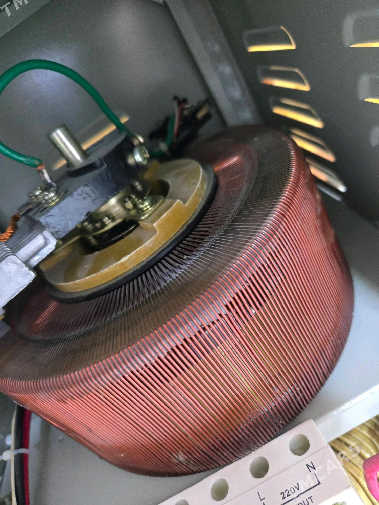 Stibilzator tok kopeldyan 5kva - G.Kuliýew köç. (Obýezdnoý) - img 4