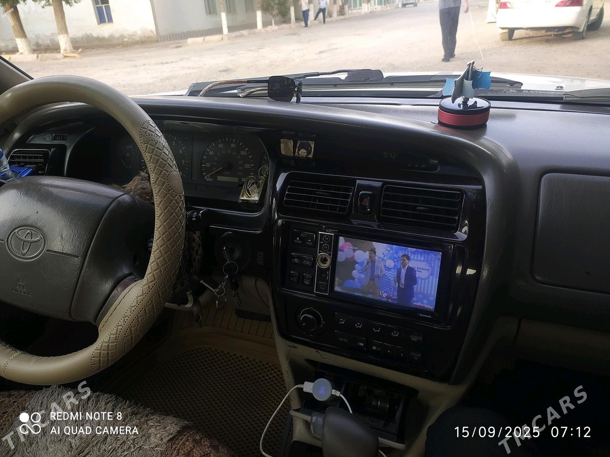Toyota Avalon 1999 - 100 000 TMT - Теджен - img 8