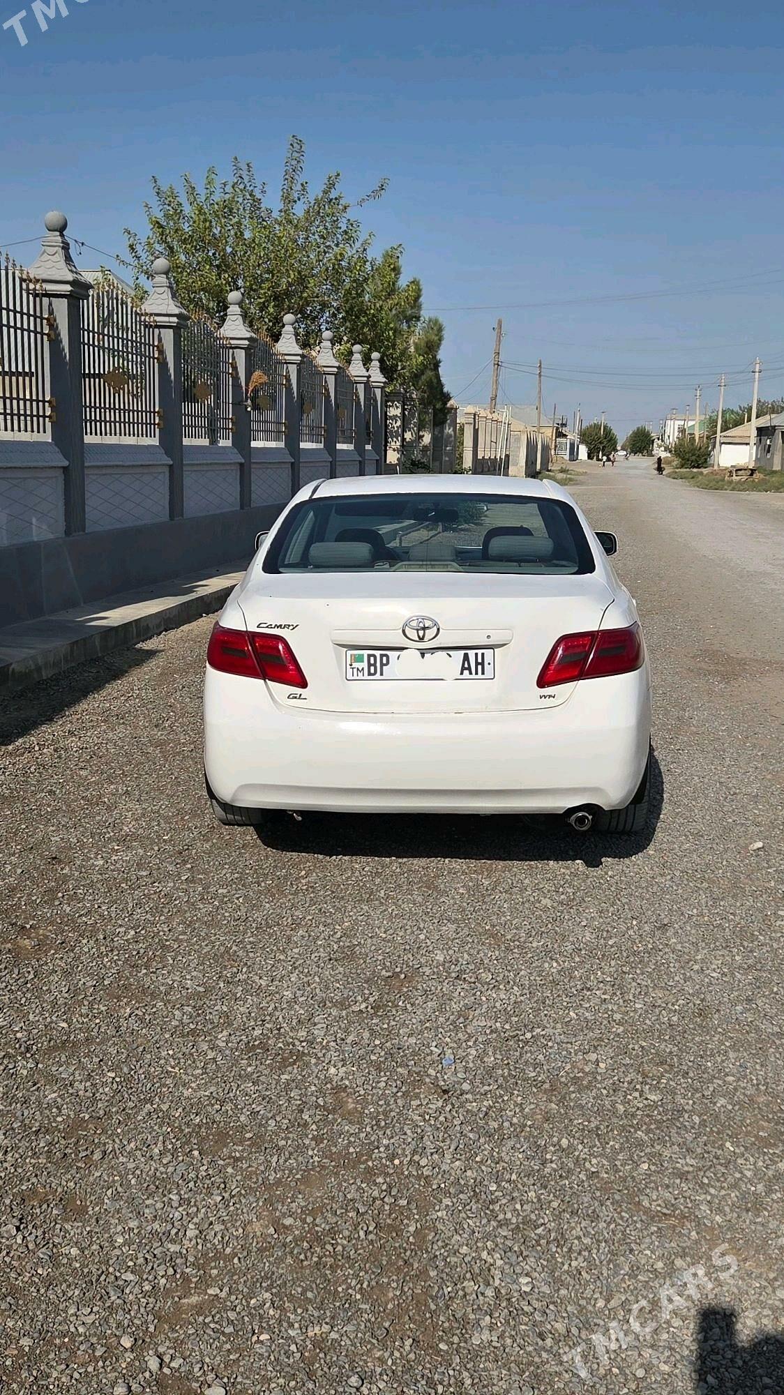 Toyota Camry 2010 - 125 000 TMT - Гёкдепе - img 2