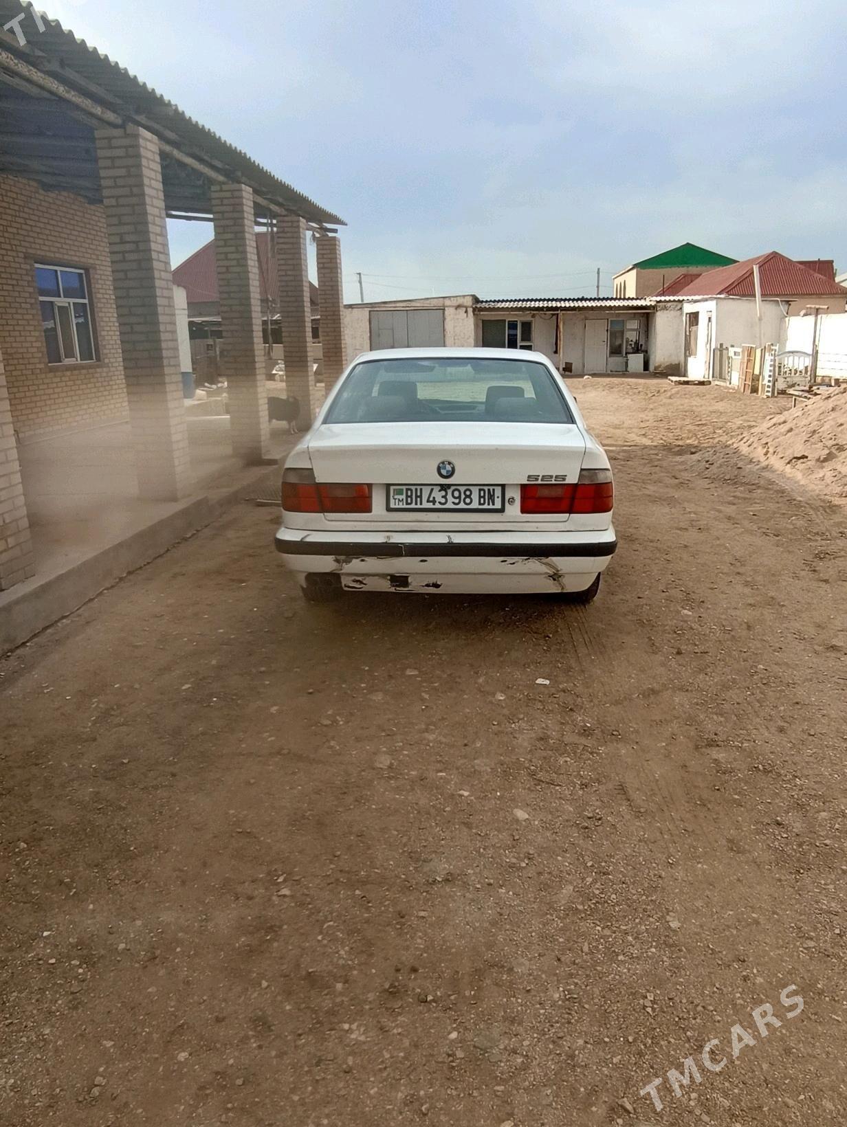 BMW 525 1991 - 47 000 TMT - Хазар - img 3