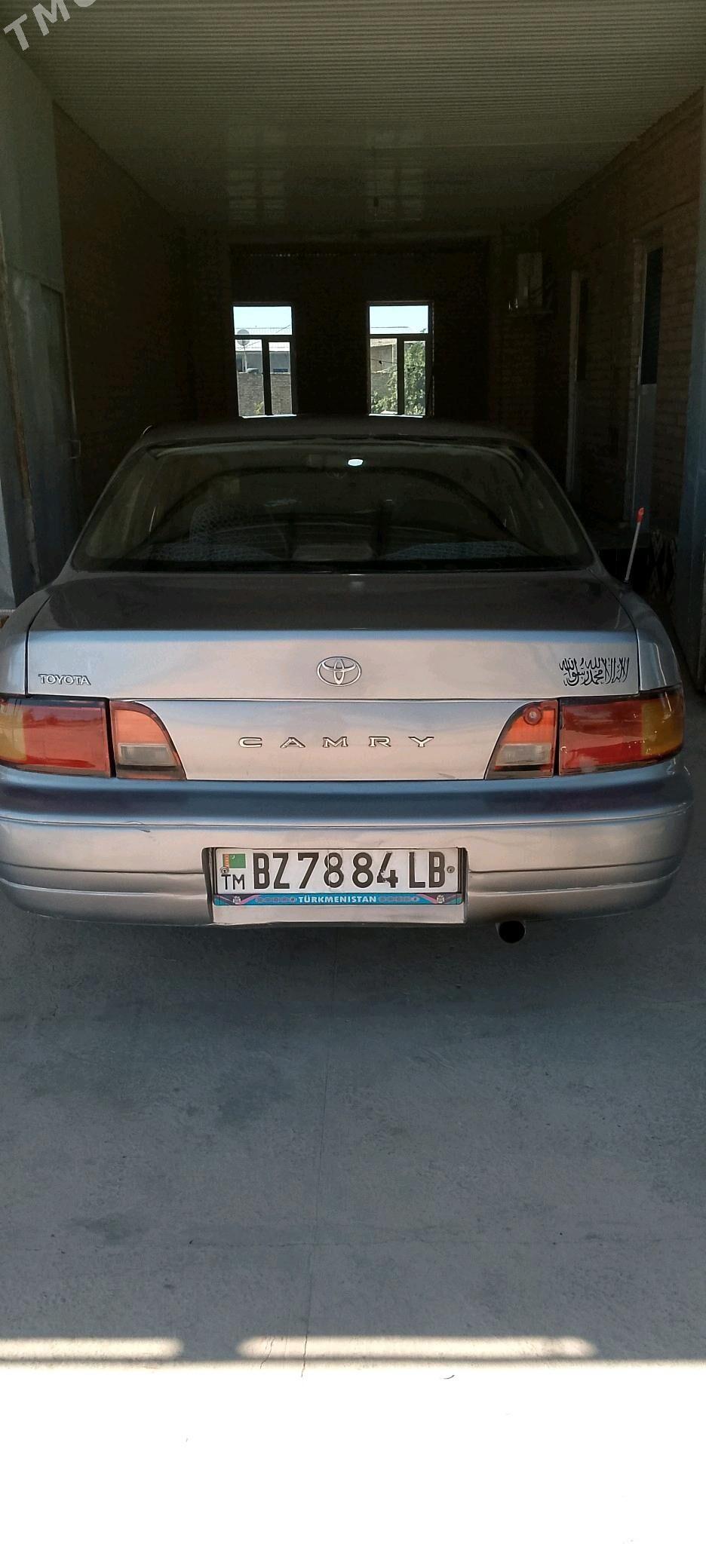 Toyota Camry 1993 - 70 000 TMT - Чарджоу - img 2