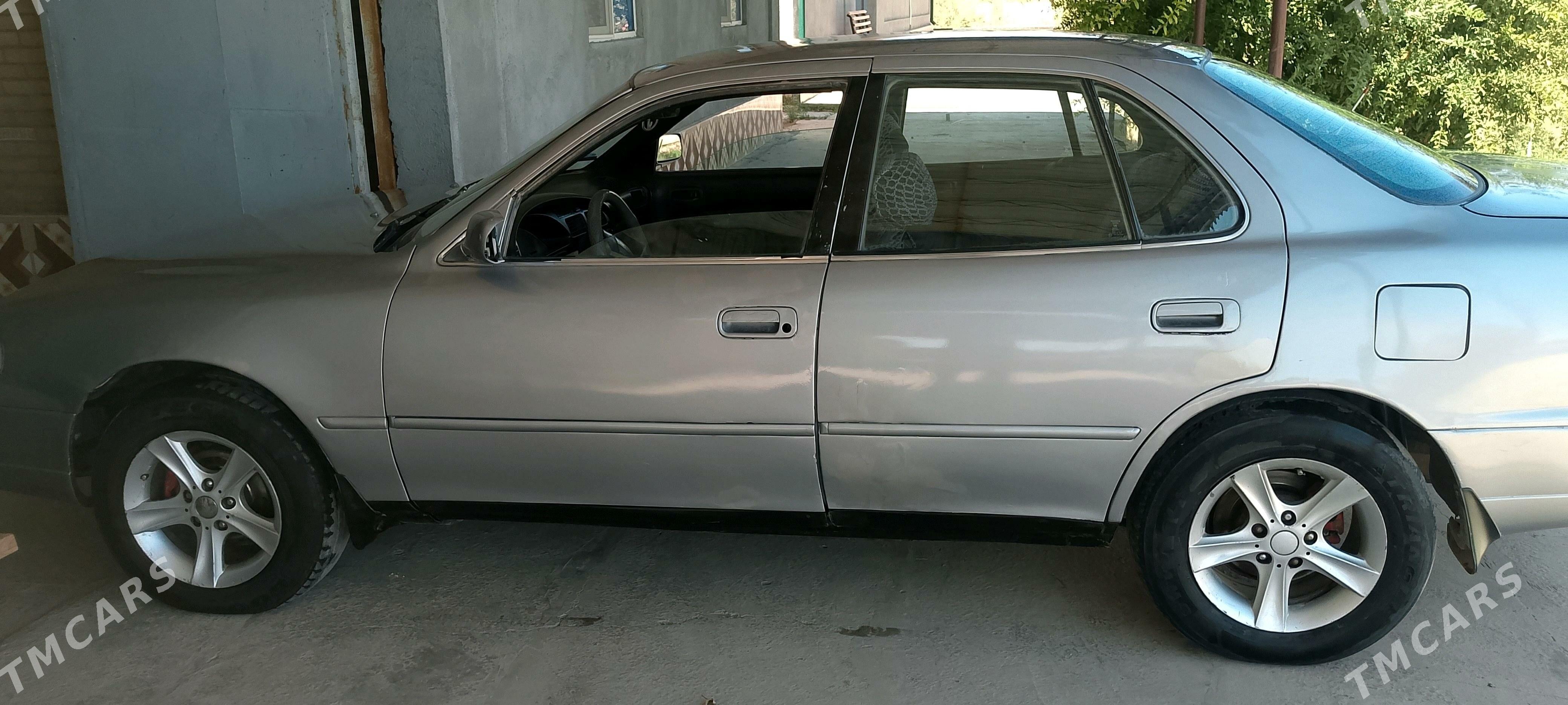 Toyota Camry 1993 - 70 000 TMT - Чарджоу - img 4