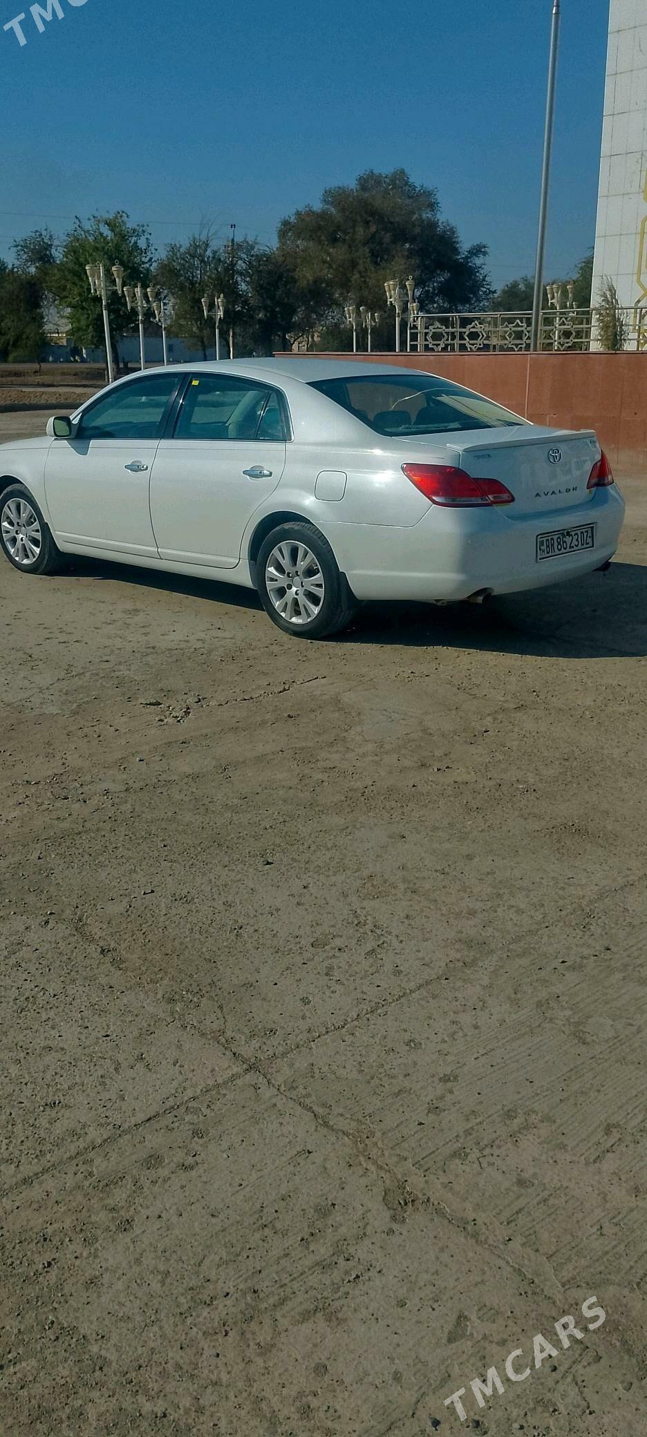 Toyota Avalon 2005 - 178 000 TMT - Гурбансолтан Едже - img 5